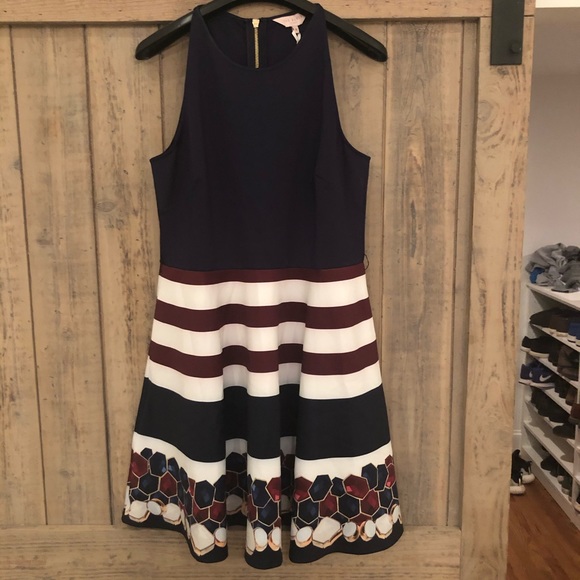 Ted Baker Dresses & Skirts - Ted Baker Navy/white dress size 4 (US size 10) NWT